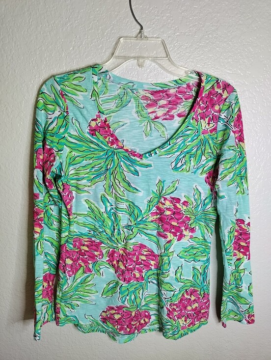 Lilly Pulitzer Tops - Lilly Pulitzer Spike the Punch Cassie Slub Cotton Long Sleeve Tee Sz M